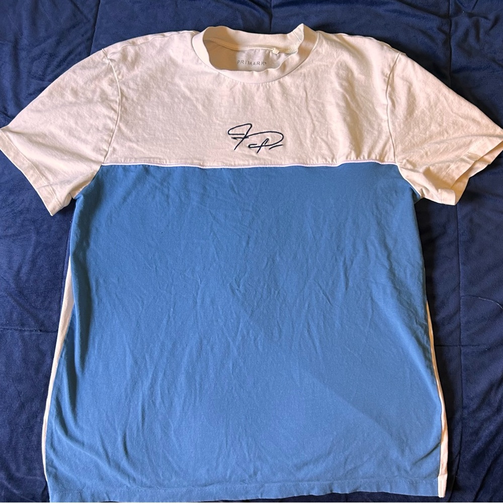 Primark Men’s White and Light Blue Panel Crew Neck Tee